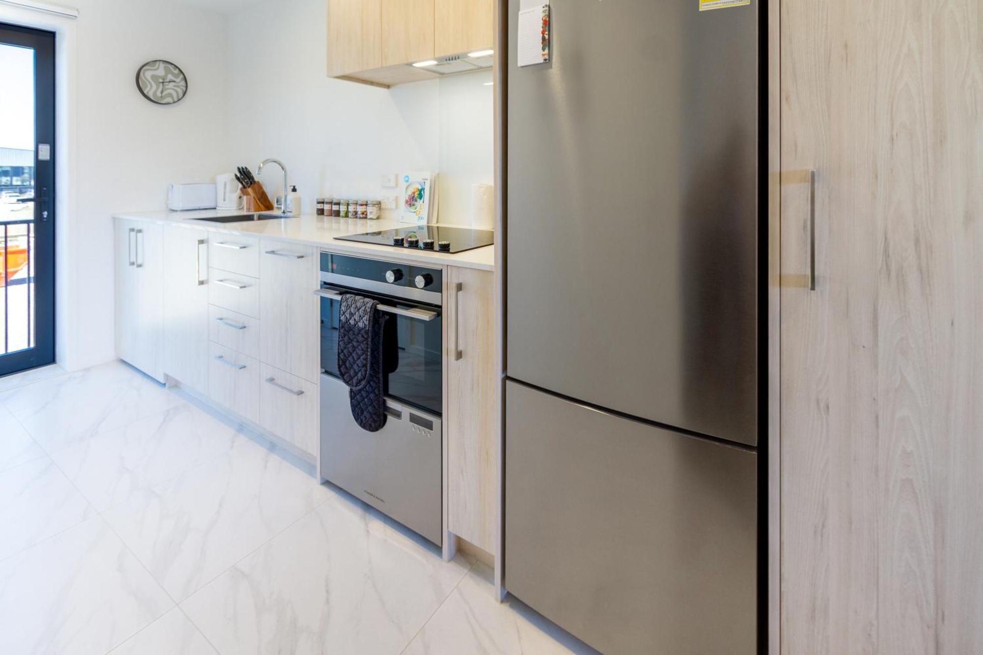 Explore From 8 Wilmer: Upper Level Cozy Studio Christchurch Esterno foto