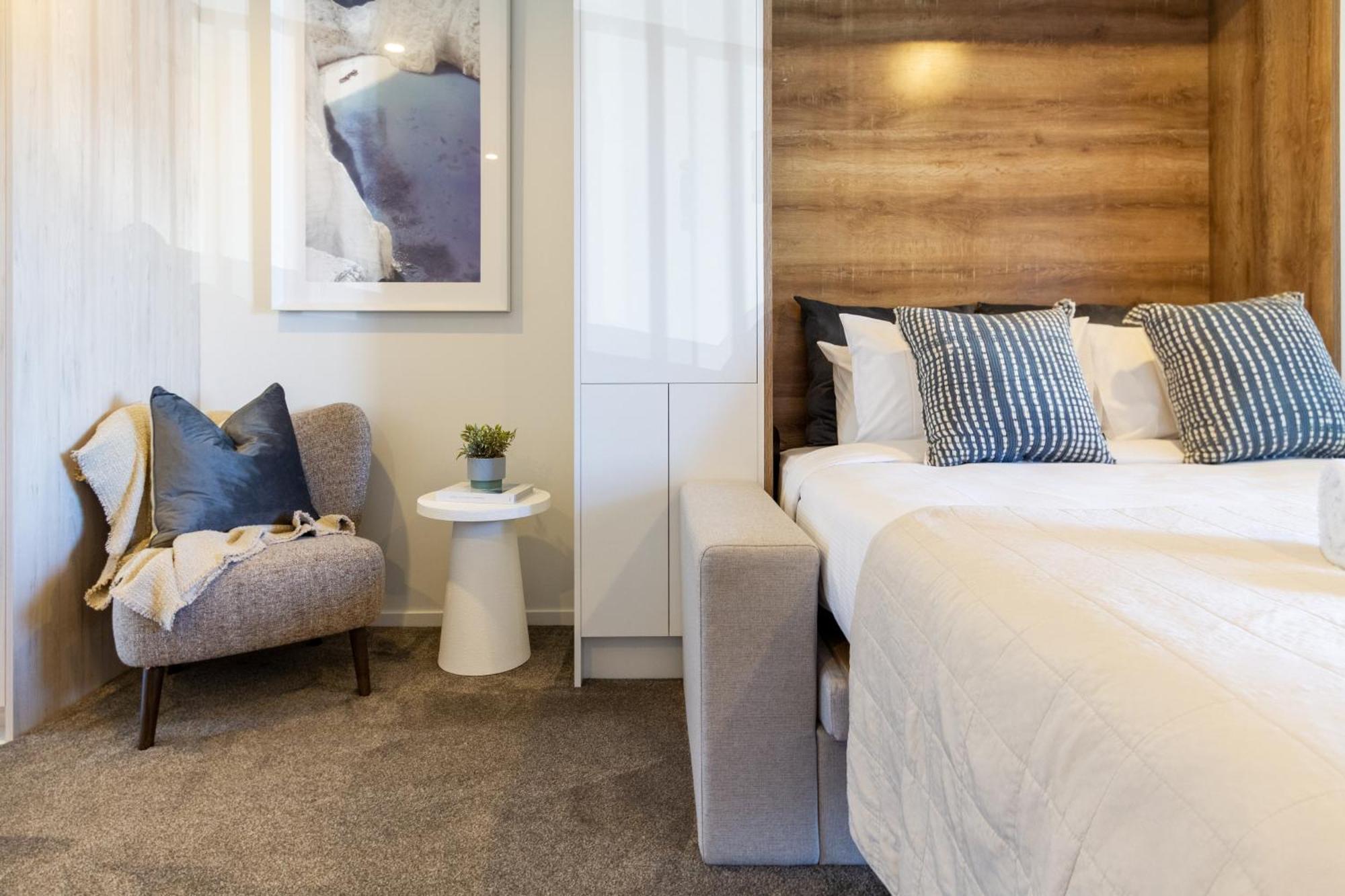 Explore From 8 Wilmer: Upper Level Cozy Studio Christchurch Esterno foto